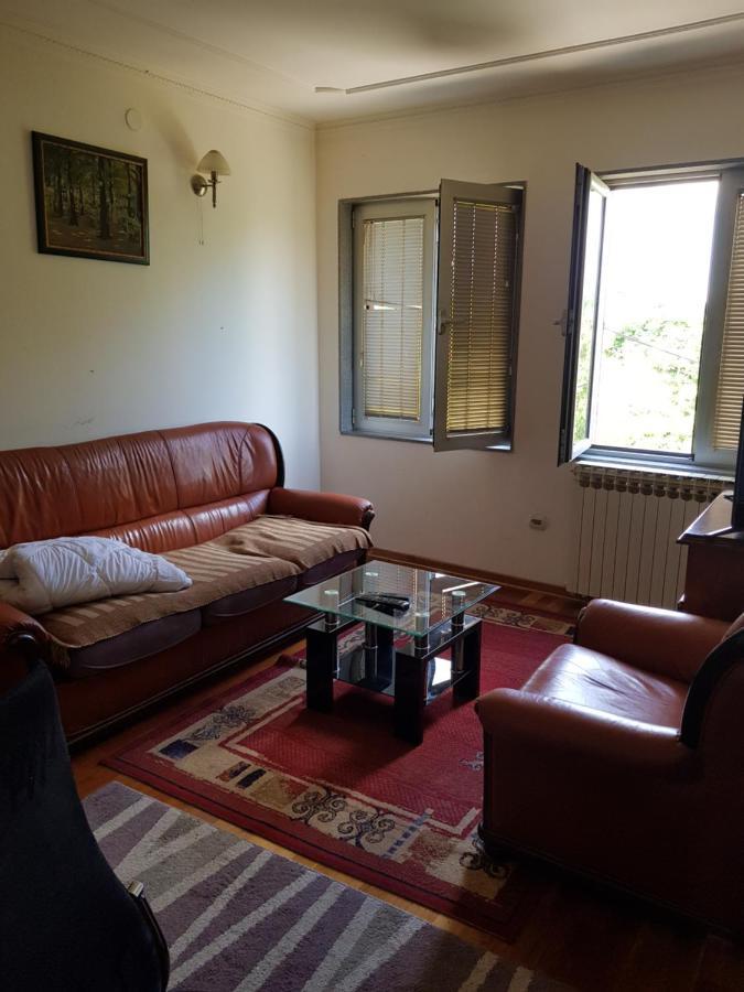 Apartamento Blue point Kragujevac Exterior foto